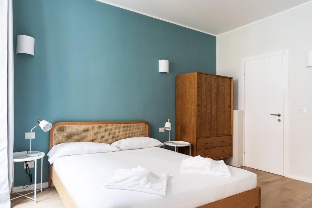 Youhosty - Ticinese Suite 1 Milano Eksteriør bilde