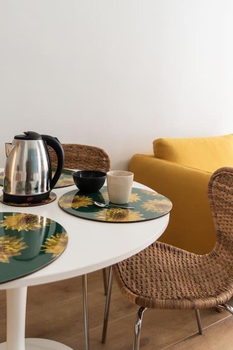 Youhosty - Ticinese Suite 1 Milano Eksteriør bilde